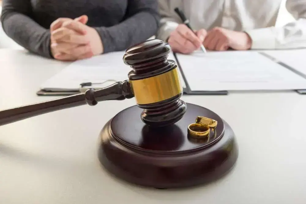 Divorce Lawyers